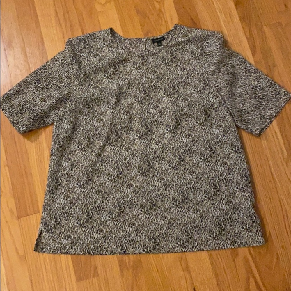 Animal print elbow length blouse